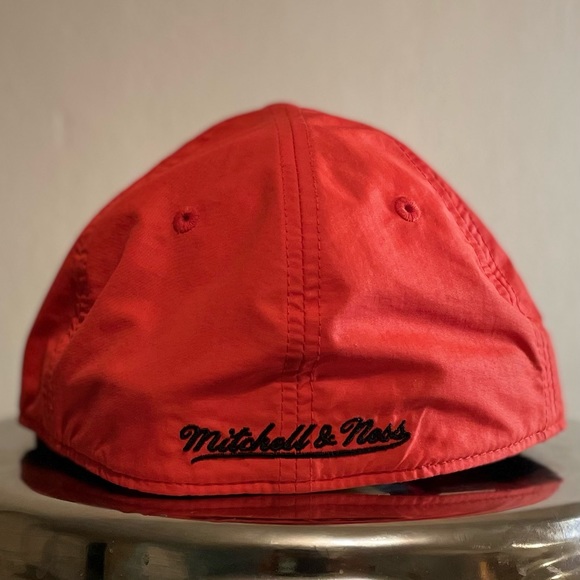 🅰️📛Atlanta Falcons Nylon Fitted - Picture 4 of 5